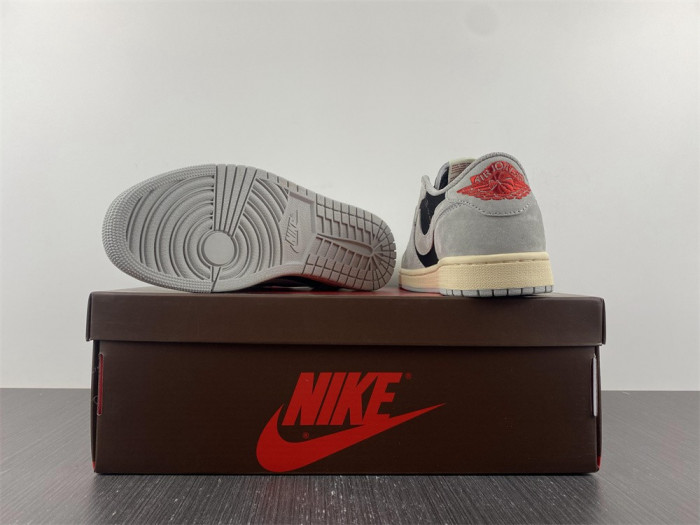 Travis Scott x Air Jordan 1 Low OG DM7866-010