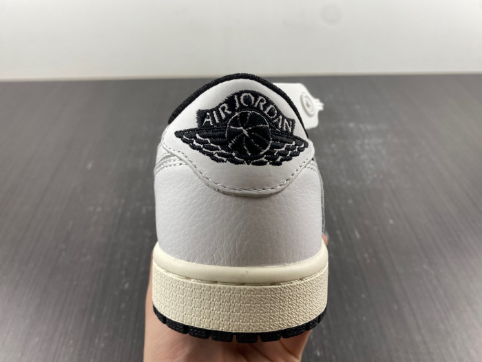 Travis Scott x Air Jordan 1 Low OG Black DM7866-180