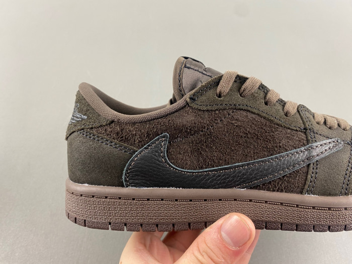 Travis Scott x Air Jordan 1 Low OG “Velvet Brown” DM7866-202.