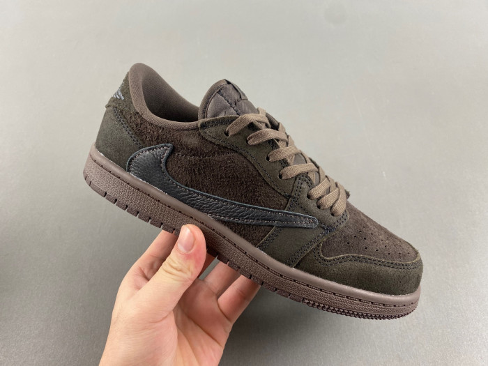 Travis Scott x Air Jordan 1 Low OG “Velvet Brown” DM7866-202.