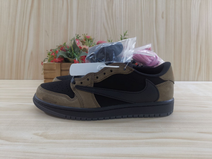 Travis Scott x Air Jordan 1 Low OG “Velvet Brown” DM7866-202