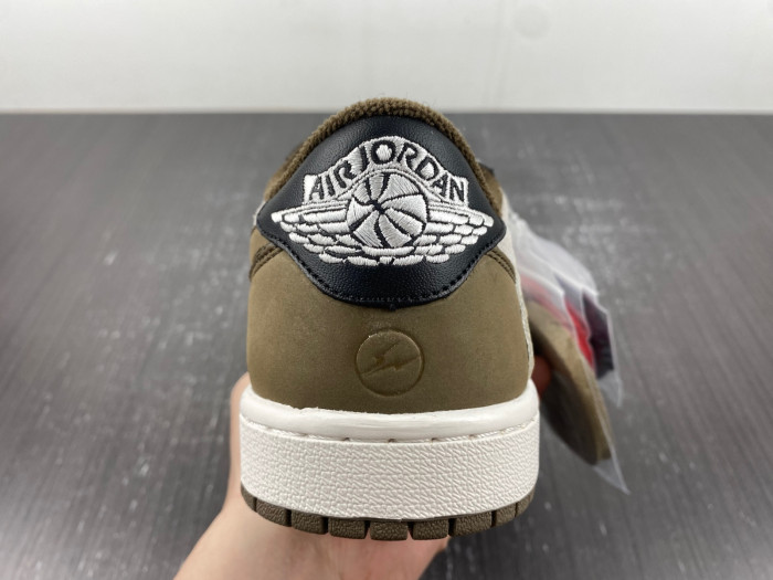 Air Jordan 1 travis scott low top DM7866-902