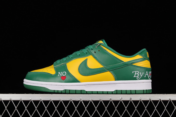 NIKE SB DUNK X SUPREM3 DO7412-983