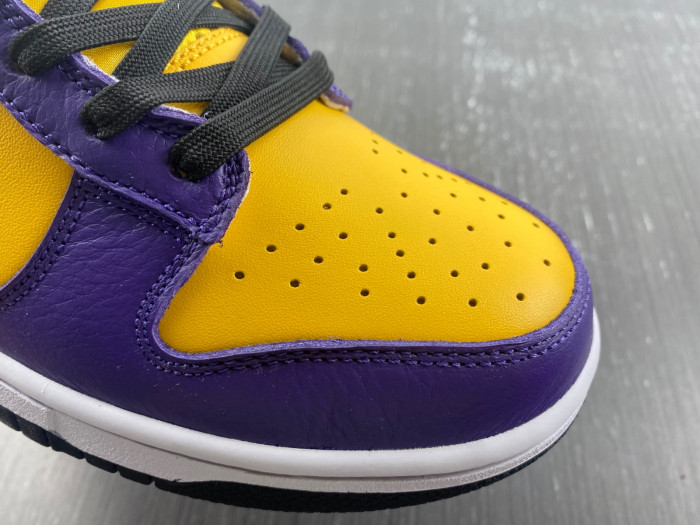 Nike Dunk Low LX Lisa Leslie DO9581-500