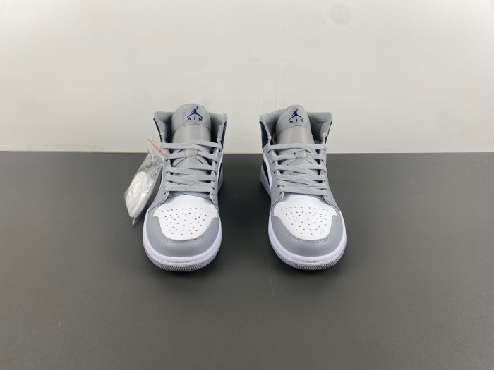 Air Jordan 1 Mid Wolf Grey Midnight Navy DQ8426-104
