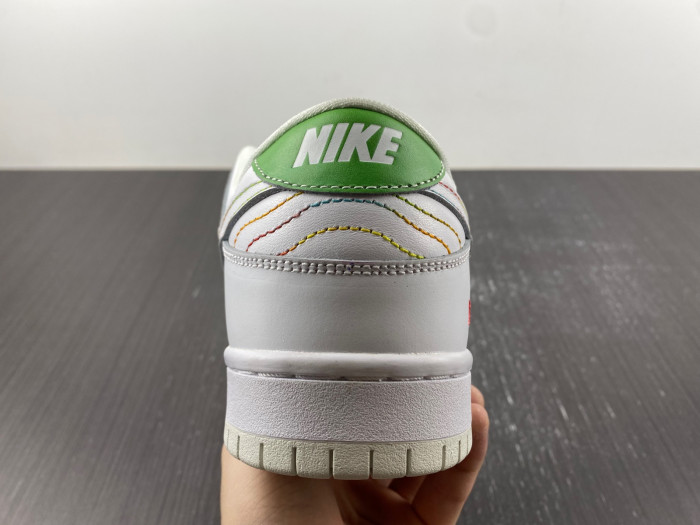 Nike SB Dunk Low Pro Be True DR4876-100