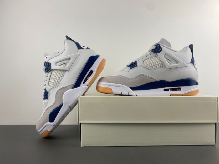 Air Jordan 4 Retro SB Navy DR5415-100