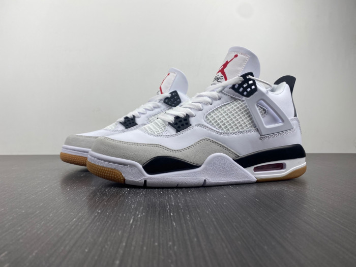 Air Jordan 4 Retro white grey black