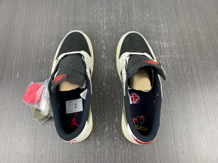 Travis Scott x Air Jordan 1 Low OG “Olive”  DZ4137-106
