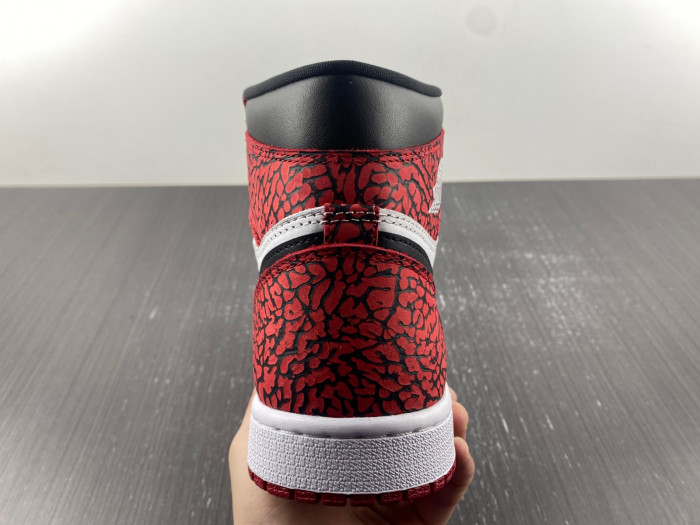Air Jordan 1 High OG “red Cement” DZ5485-061