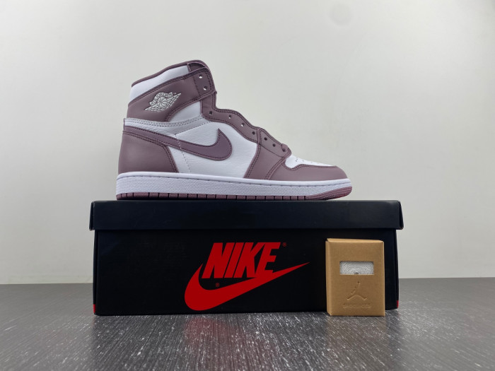 Air Jordan 1 High OG “Sky J Mauve”  DZ5485-105