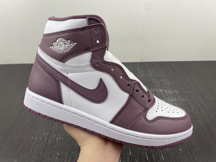 Air Jordan 1 High OG “Sky J Mauve”  DZ5485-105