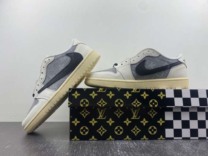 Travis Scott x Air Jordan 1 Low top DZ8866-192