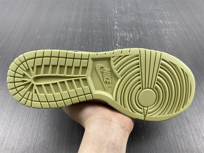 Nike Dunk Low Khaki FB4960-210