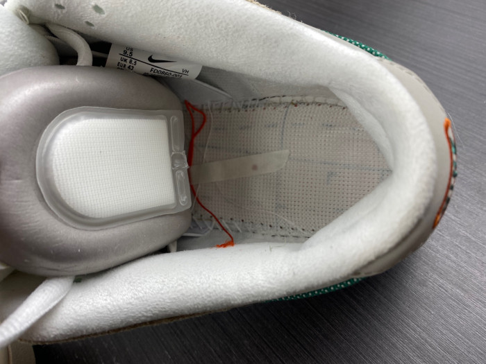 Nike SB Dunk Low "Jarritos" FD0860-001