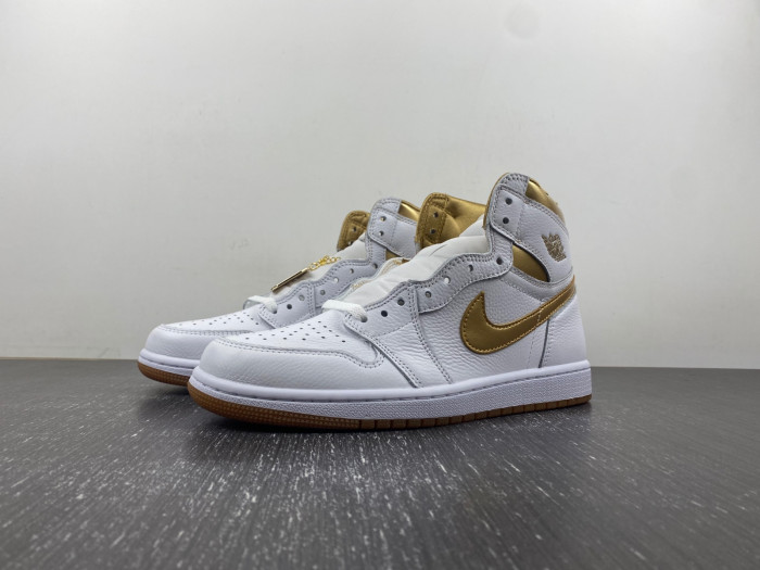 Air Jordan 1 Retro High OG Metallic Gold FD2596-107