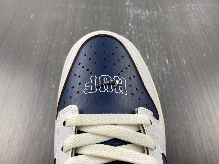 HUF x Nike SB Dunk Low “NYC” FD8775-100