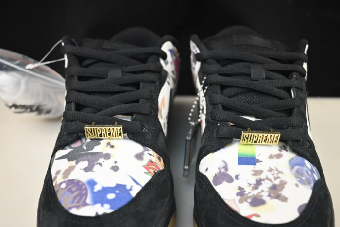 Nike Dunk SB Supreme × Nike Dunk Low “Rammellzee” FD8778-001