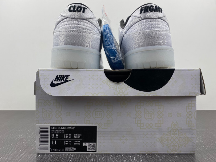 Clot x Fragment x Nike Dunk Low FN0315-110