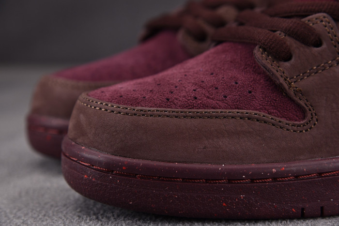 Nike SB Dunk Low Premium Valentine
