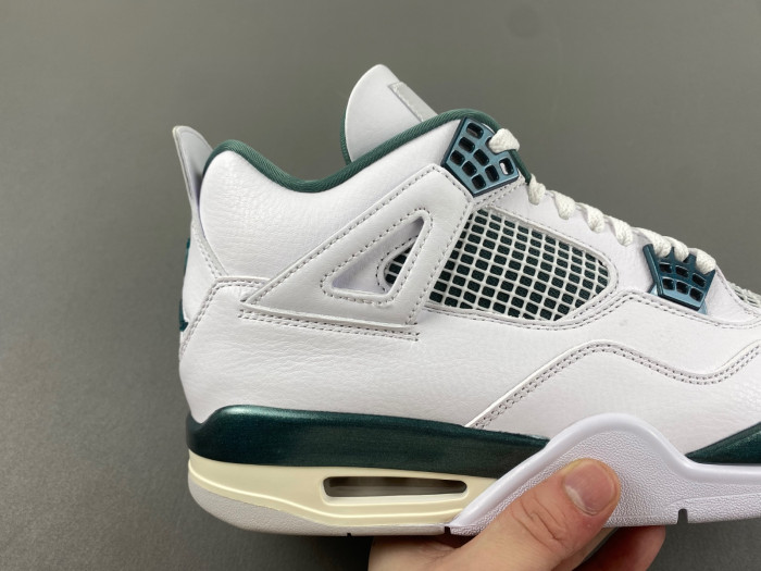 Air Jordan 4 "Oxidized Green" FQ8138-103