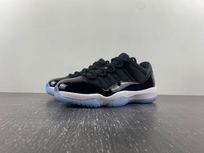 Air Jordan 11 “Space Jam" FV5104-004