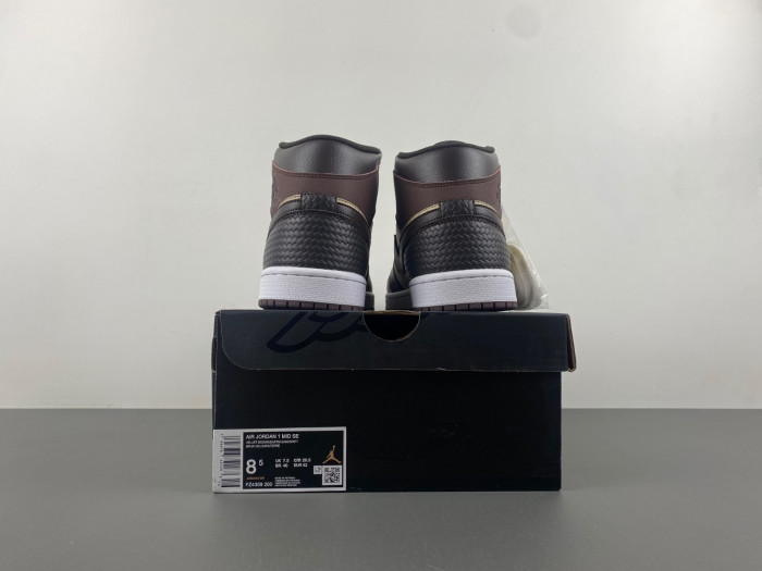 Air Jordan 1 Mid SE Paris YMCA FZ4359-200