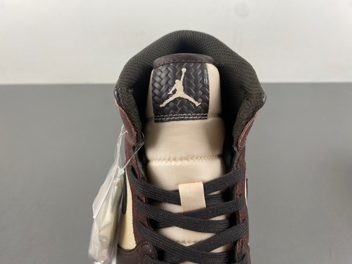 Air Jordan 1 Mid SE Paris YMCA FZ4359-200
