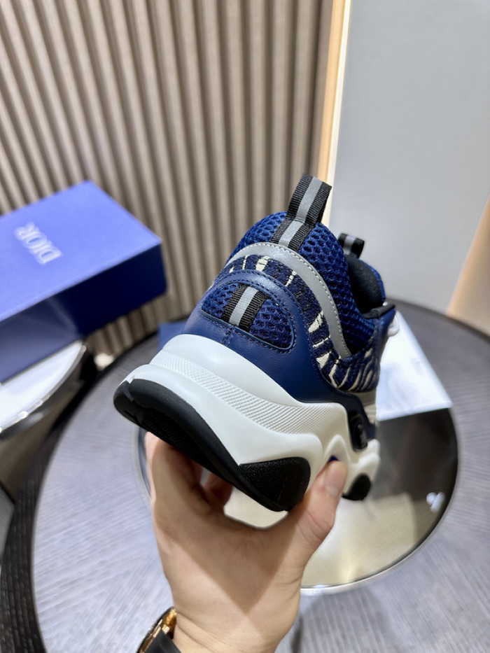 B22 TRAINER SNEAKER
