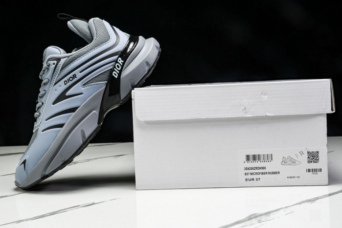D1OR B44 Sneakers