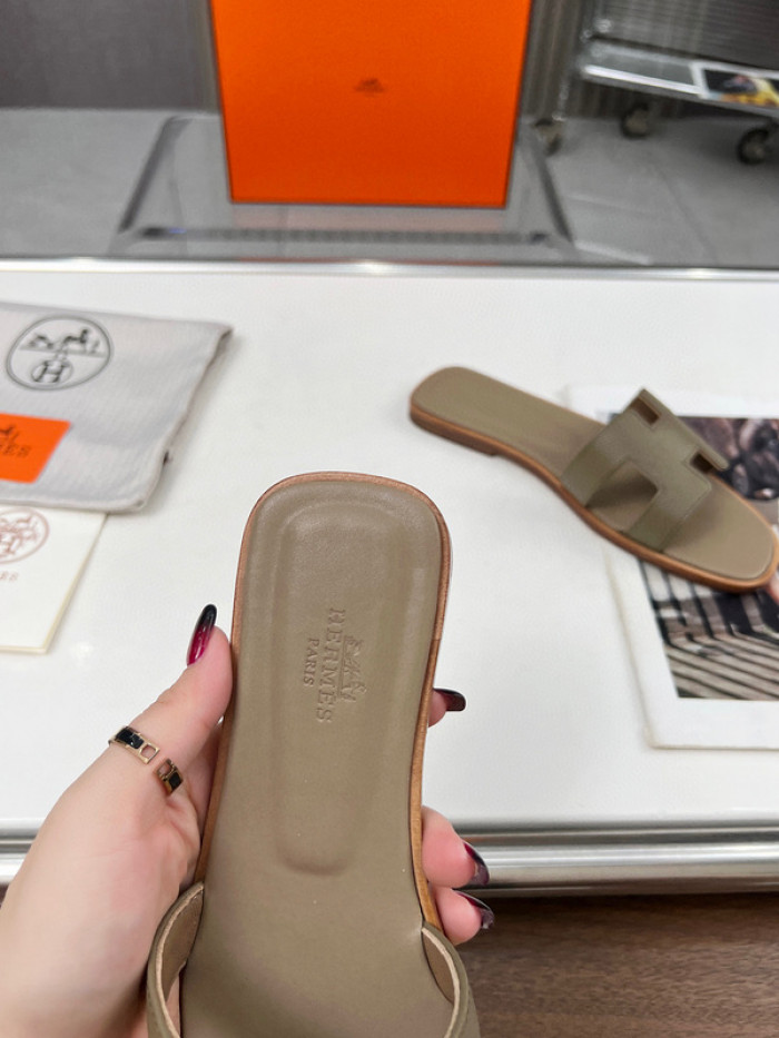 Hermes Sandals