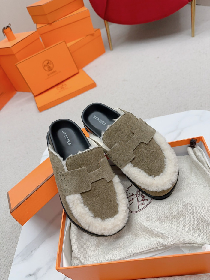 Hermes Sandals
