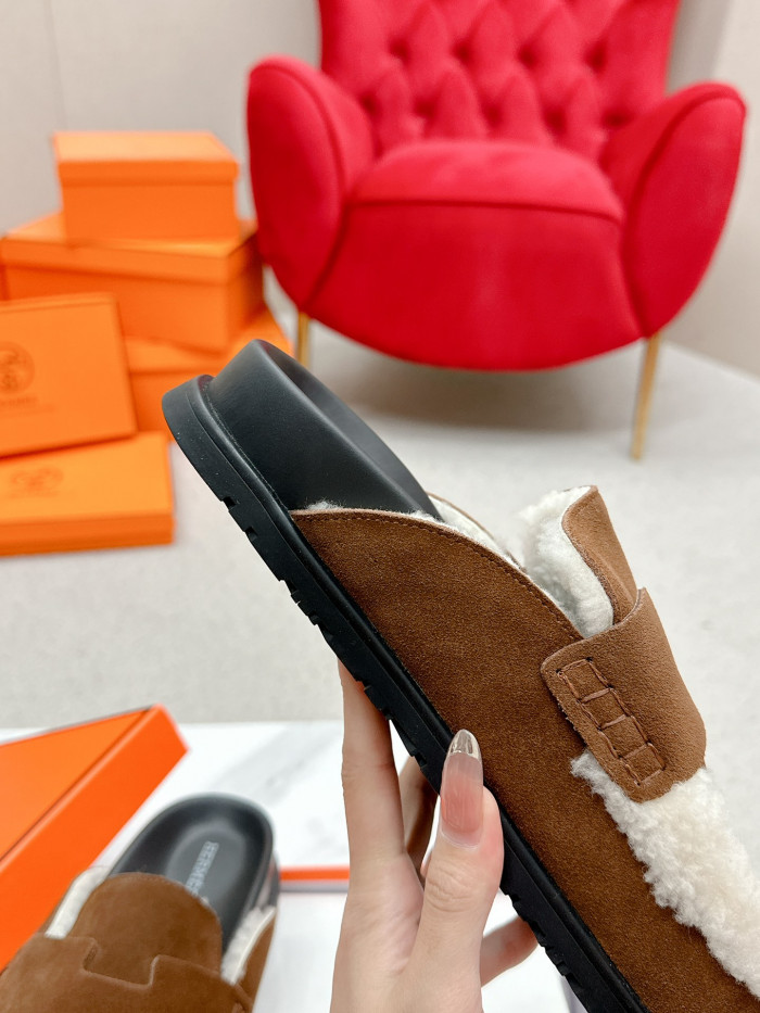 Hermes Sandals