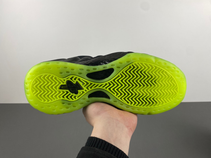 Nike Air Foamposite One HF2902-001