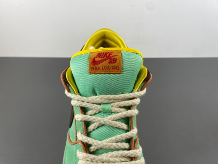 Nike SB Dunk Low Rodeo Tourmaline HF3058-300