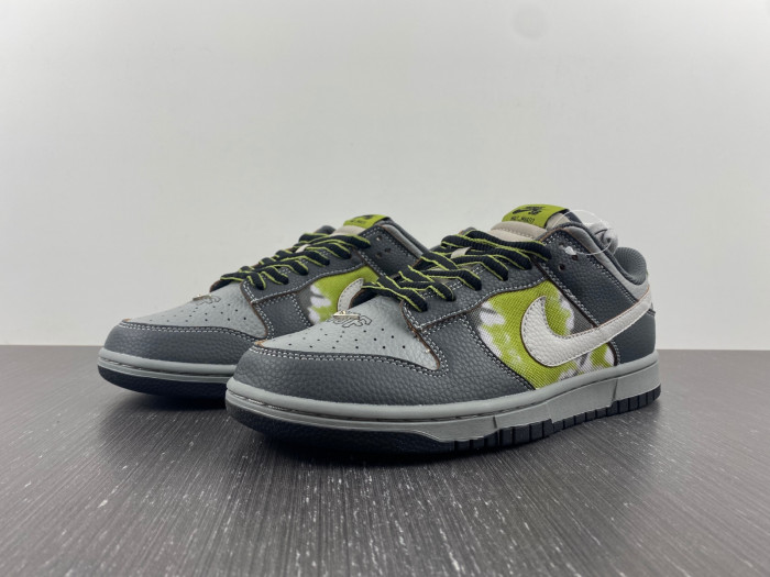 HUF x Nike SB Dunk Low “Wait, What!?”