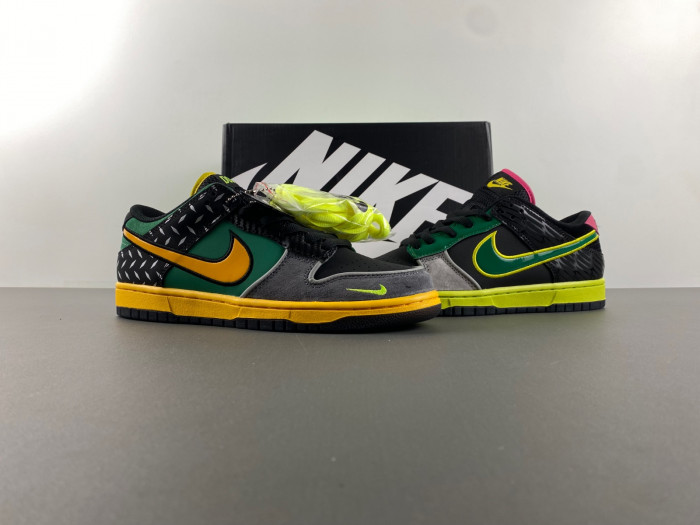 Nike Dunk Low What the Duck Away University of Oregon PE HV1454-100