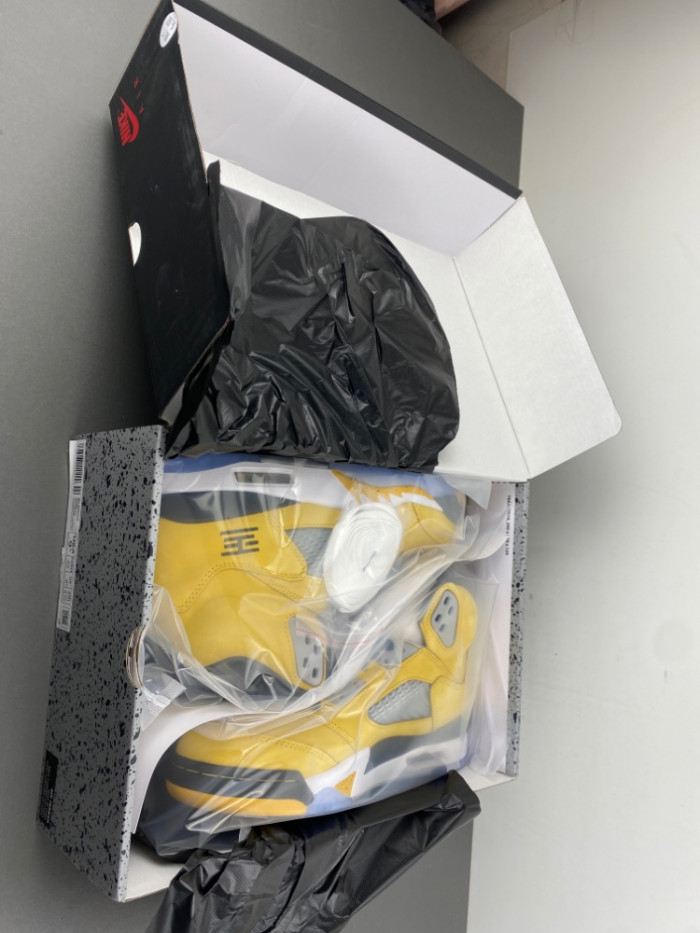 Air Jordan 5 "Tokyo" IO3372-700