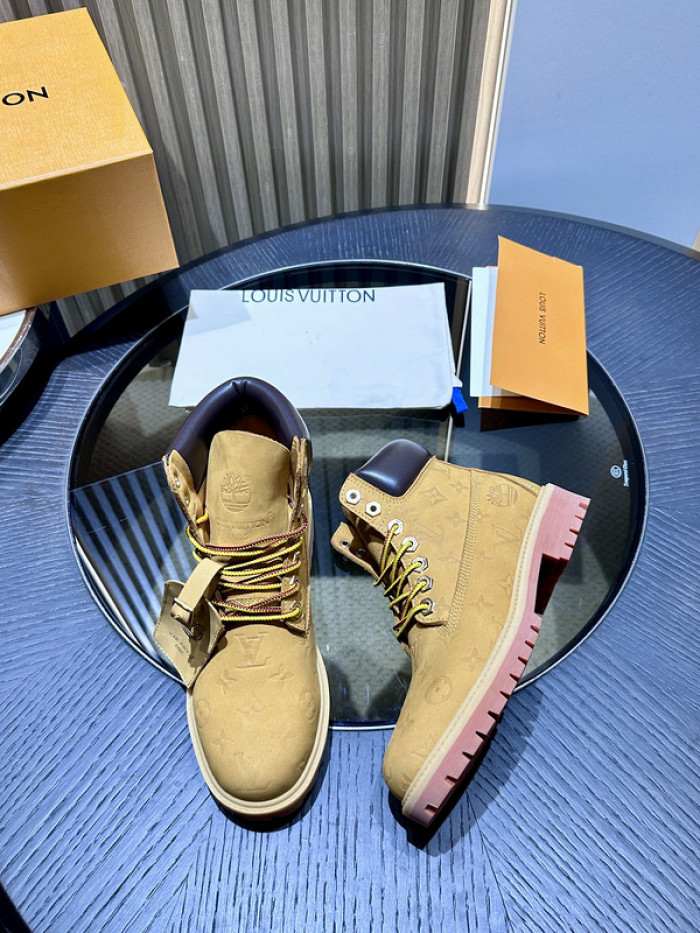 L1VV Boots