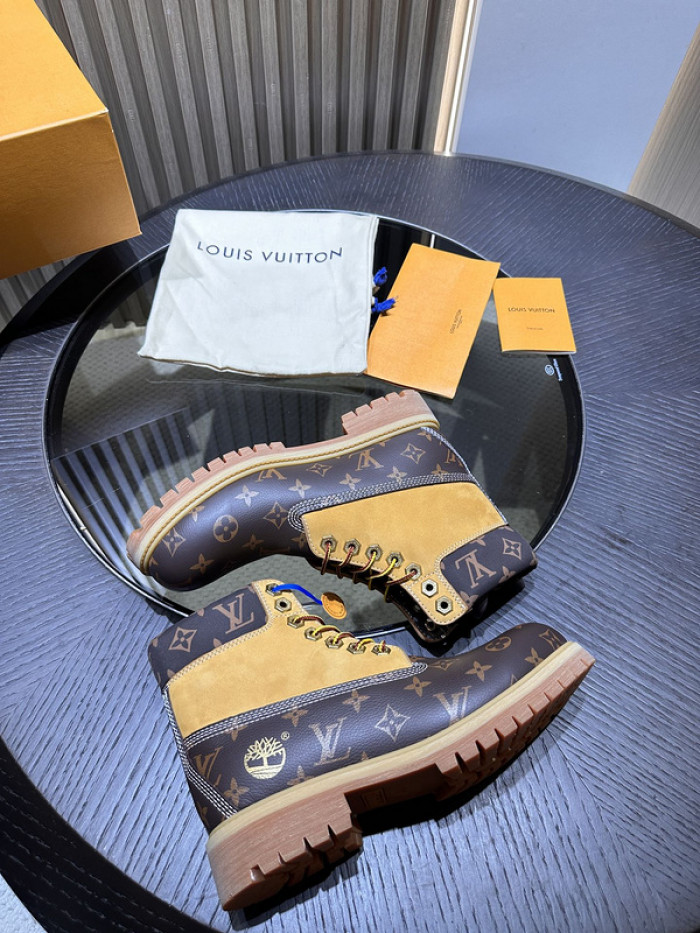 L1VV Boots