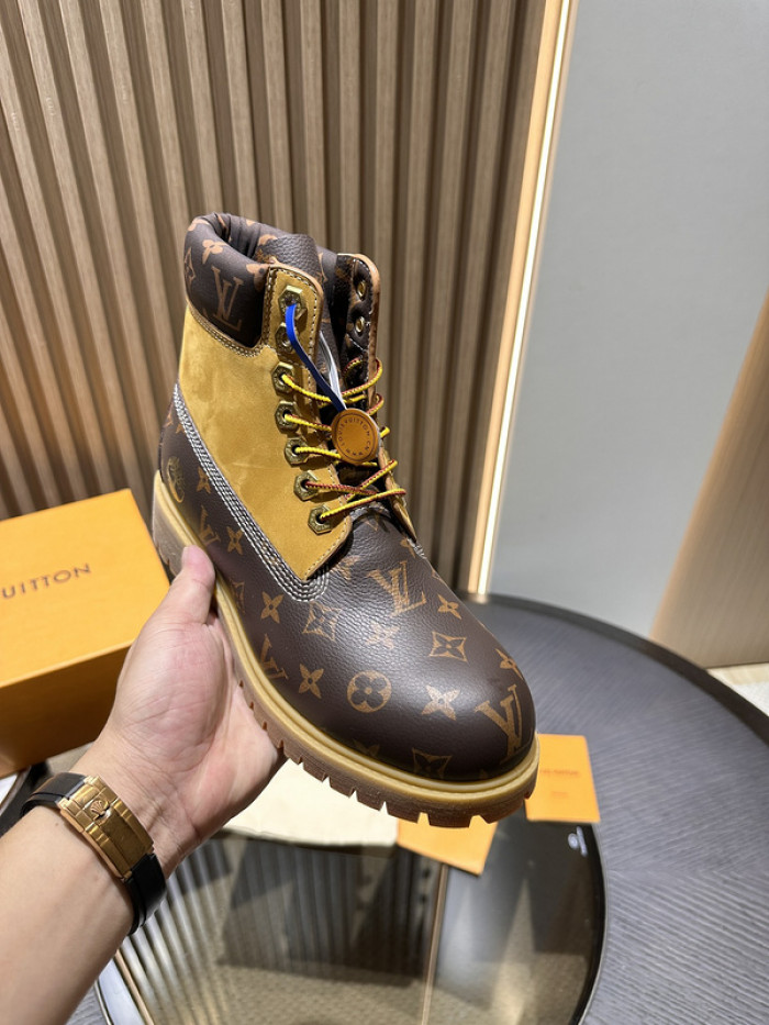 L1VV Boots