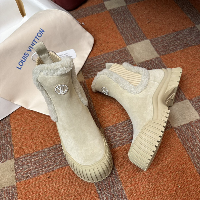L1VV Boots