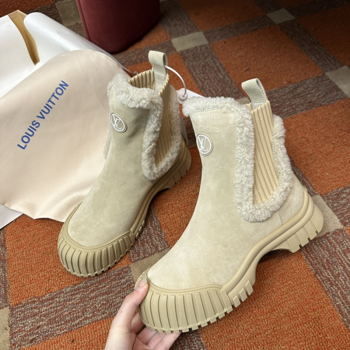 L1VV Boots