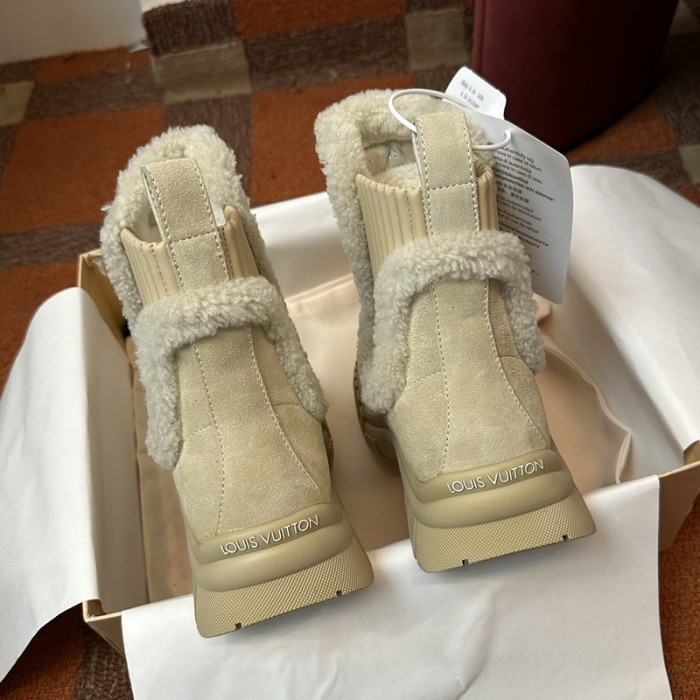 L1VV Boots