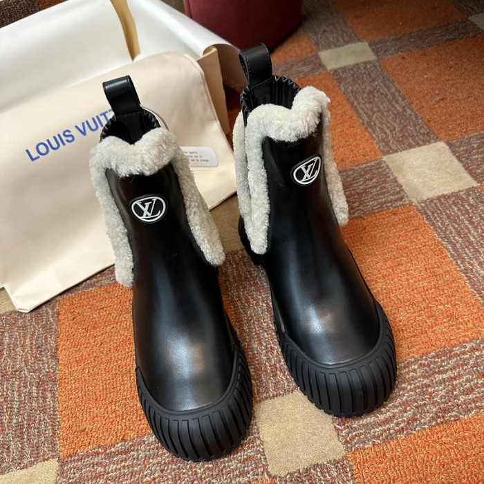 L1VV Boots