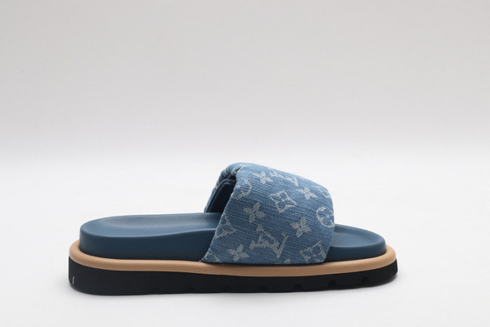 L1VV SANDALS