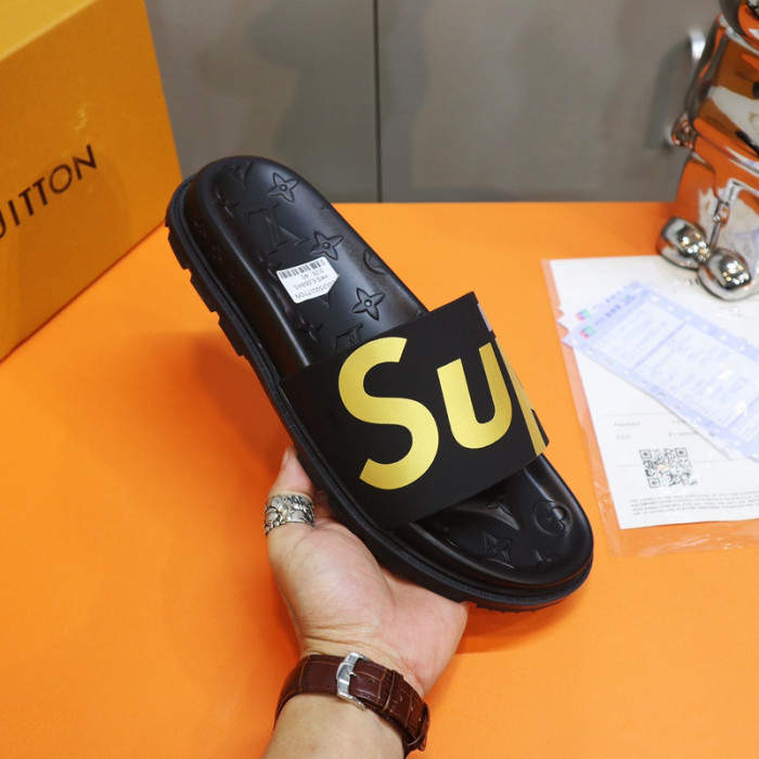 L1VV SANDALS