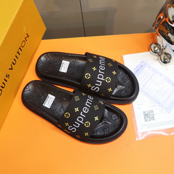L1VV SANDALS