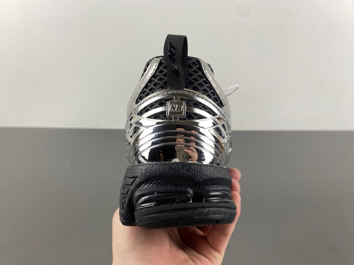 New Balance 1906R The Basement Night Chrome M1906RBS