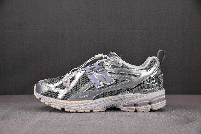 New Balance 1906R The Basement Day Chrome M1906RBT